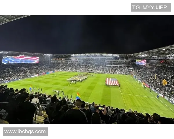 名字较长的足球明星们在绿茵场上的辉煌与传奇故事